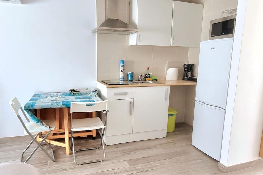Apartamento Privado Con Jardin, Piscina Elevada Y Bbq Chiclana de la Frontera Dış mekan fotoğraf