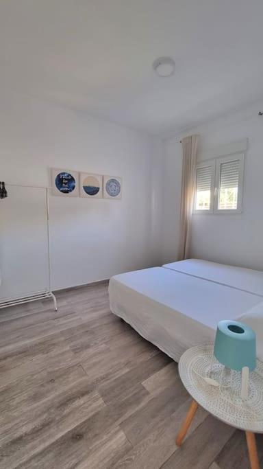 Apartamento Privado Con Jardin, Piscina Elevada Y Bbq Chiclana de la Frontera Dış mekan fotoğraf